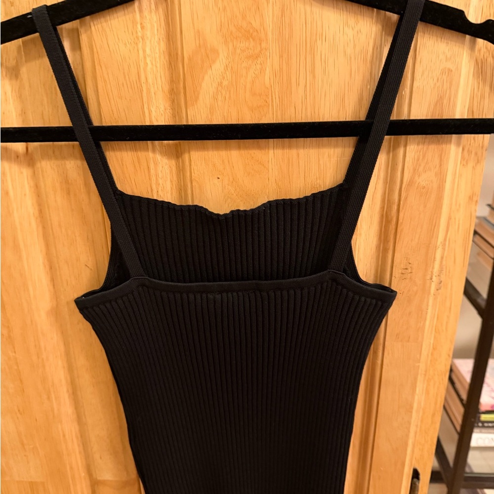 GAP Black Ribbed Tank Top - Picture 4 of 4
